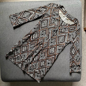 Diane Von Furstenberg Vintage 100% Silk Dress Size 4